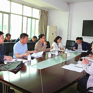 ���F��˾�I(l��ng)��(d��o)�W���؎�꠶���(d��o)��˾���ٰl(f��)չ��  ������ι���