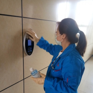 ���ߡ���ƽ������