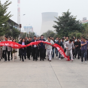 �԰��P�Ķ�־ӭ�Ӈ��c���~�X����̎�e�k��ӭ���c�����＾ԽҰِ