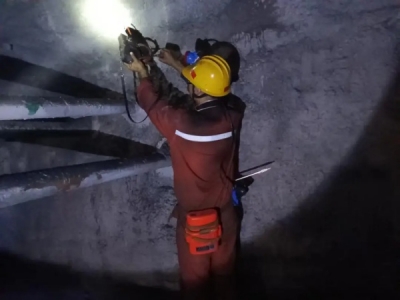 �V�I��˾�A�M�����˹��������̼ӿ�����y������